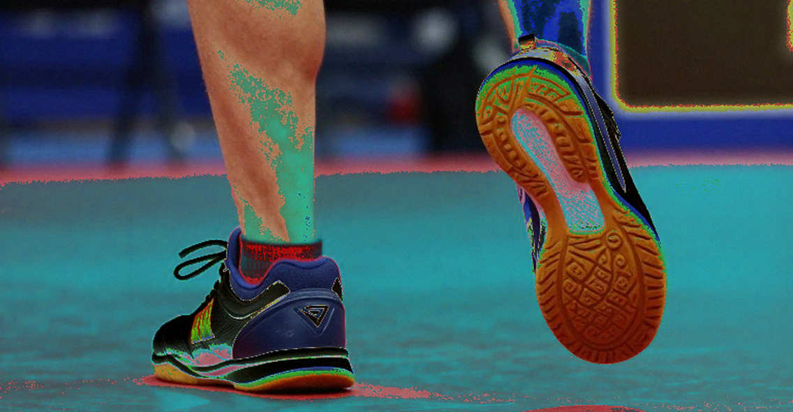 Lưỡi vợt sáu cạnh và cú sốc Paris 2026: Khi hình học mặt bàn đánh bại tốc độ