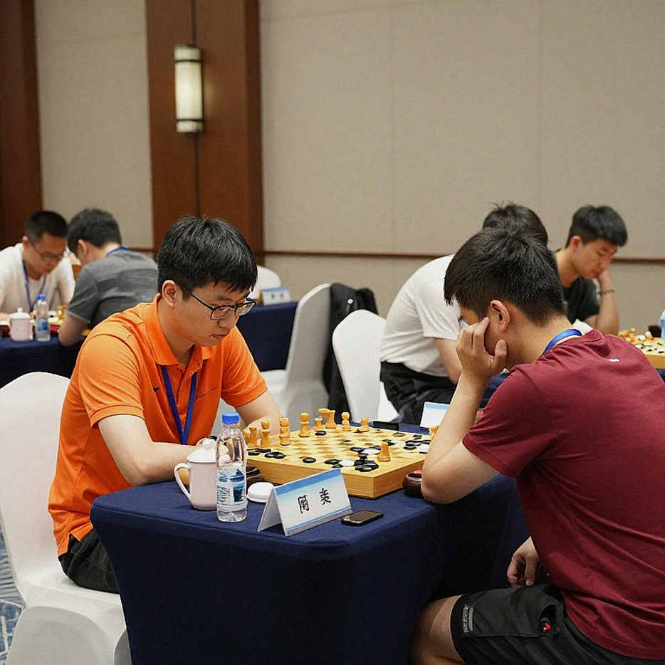 Elon Musk thách thức AI giải cờ vua, Chess.com đáp trả bằng dữ liệu 10^120: Cuộc chiến không giới hạn Elon Musk thách thức AI giải cờ vua, Chess.com đáp trả bằng dữ liệu 10^120: Cuộc chiến không giới hạn