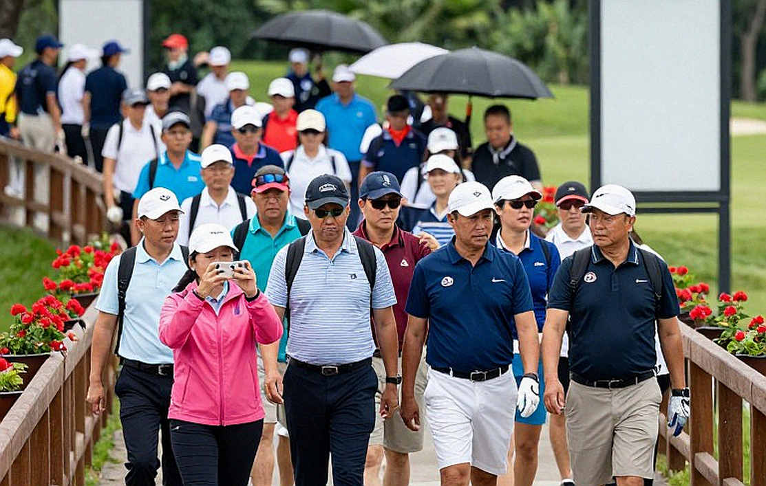 Khi phân tích golf trống dữ liệu: Tám mục N/A và nguyên tắc không bịa chuyện Khi phân tích golf trống dữ liệu: Tám mục N/A và nguyên tắc không bịa chuyện