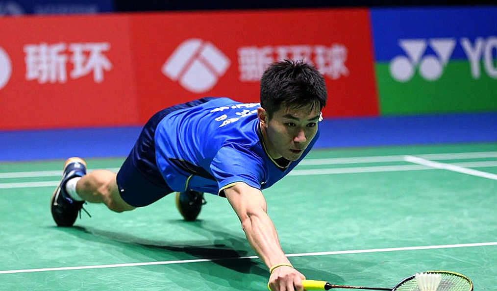 Alwi Farhan Spars With Kento Momota Before Asian Games 2026: What Never Shows Up in the Smash Alwi Farhan Spars With Kento Momota Before Asian Games 2026: What Never Shows Up in the Smash