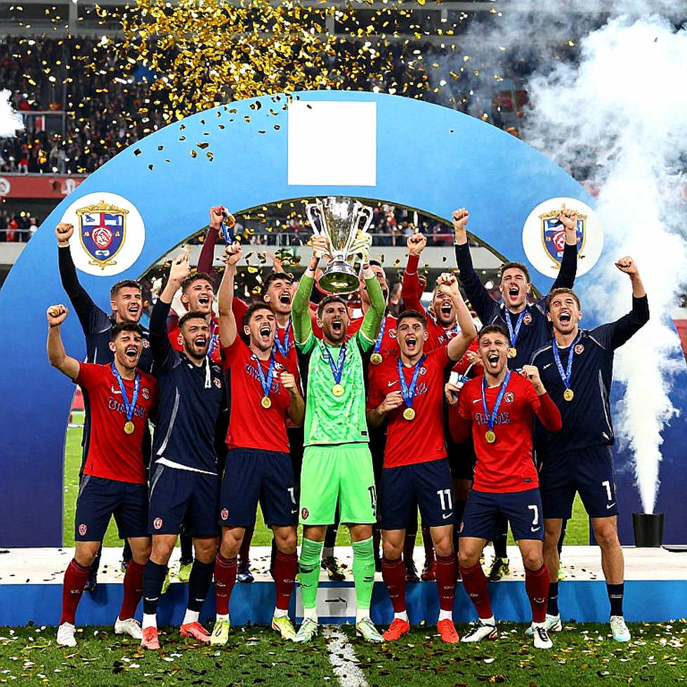 V.League và cái bẫy phí lót tay: khi đội nghèo nhất giải lại vận hành khôn ngoan nhất