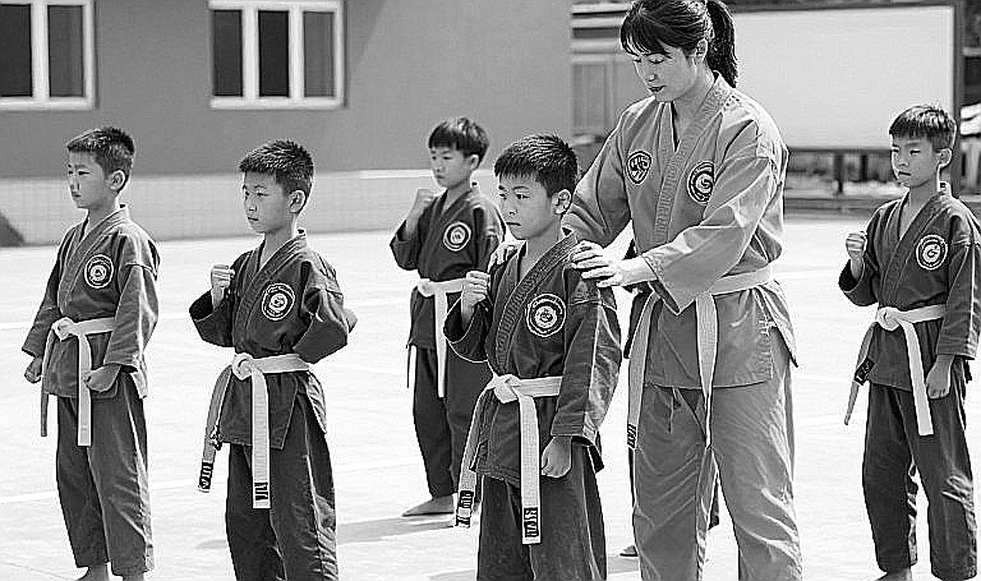Chuncheon 2026: Tấm huy chương vàng được kể từ một cú thay người Chuncheon 2026: Tấm huy chương vàng được kể từ một cú thay người