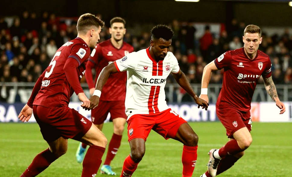 Ballon d'Or: Lamine Yamal, Kylian Mbappe and the Price of Speaking Loud Before the Vote Ballon d'Or: Lamine Yamal, Kylian Mbappe and the Price of Speaking Loud Before the Vote