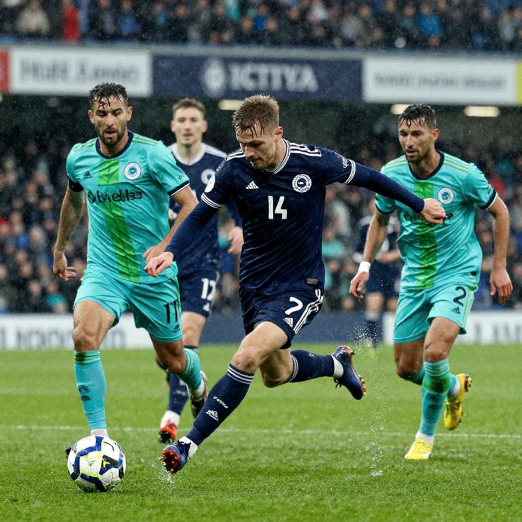 Leoni, 35 triệu euro và một đầu gối: vì sao Inter và Juventus chờ ở cửa sau