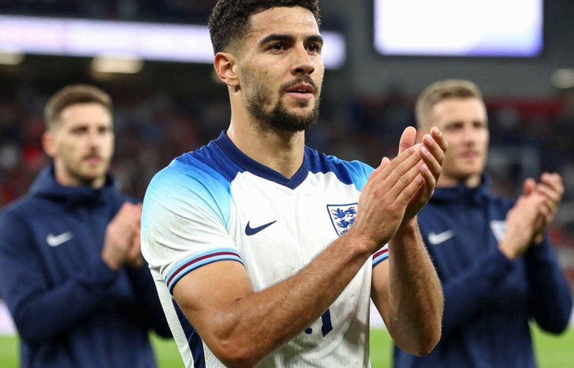 When the Football Data Net Springs a Hole: Lessons from an Article That Contains Not a Single Word of Football When the Football Data Net Springs a Hole: Lessons from an Article That Contains Not a Single Word of Football