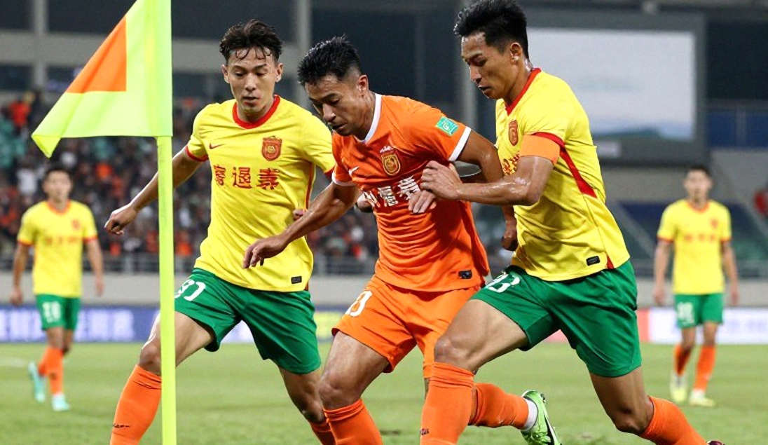 Grabara rách ACL ngay sau màn ra mắt ấn tượng: Juventus mất 'thủ môn quét' trong cơn khủng hoảng chiến thuật? Grabara rách ACL ngay sau màn ra mắt ấn tượng: Juventus mất 'thủ môn quét' trong cơn khủng hoảng chiến thuật?